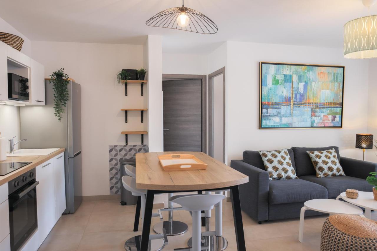 Appartement La Balagne , Bord De Mer, Grande Terrasse, Sant'Ambroggio Lumio  Eksteriør billede
